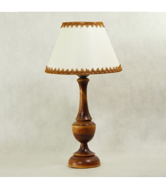 Настольная лампа Neoretro НБ02.КН26 ретро с деревянной ножкой и абажуром ручной работы